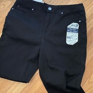 Seven7 High Rise Skinny Black Jeans